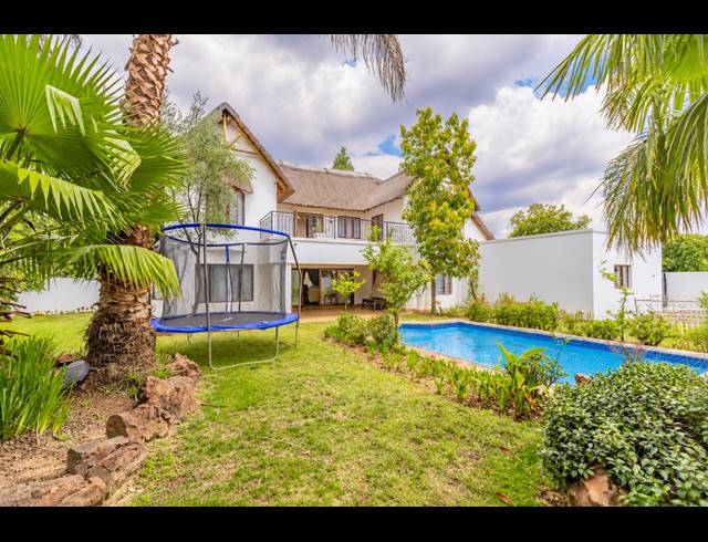 3 BEDROOM HOUSE FOR SALE IN CRAIGAVON